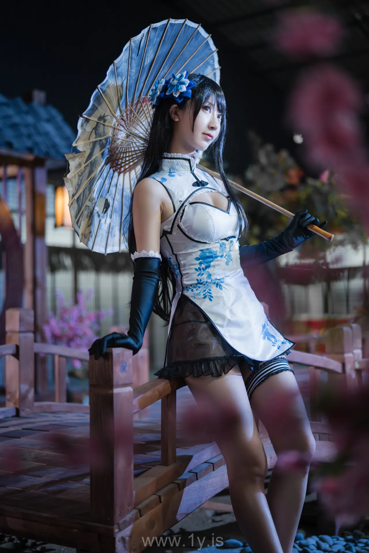 Coser@黑川 NO.020 Slender & Trendy Asian Homebody Girl 瓶儿